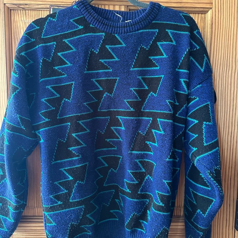 Le Tigre Men's Electric Blue and Black Crewneck Sweater